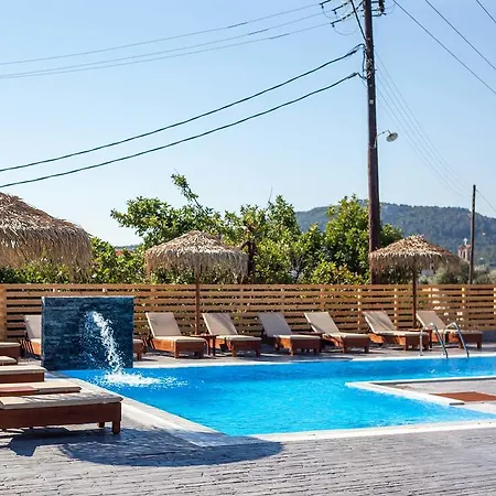 Essential Summer Inn