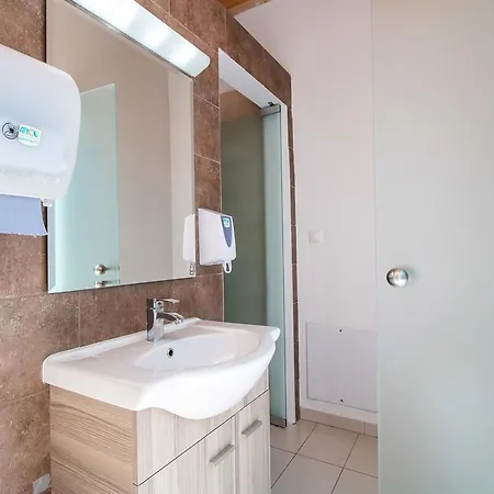 Essential Summer Inn Faliraki